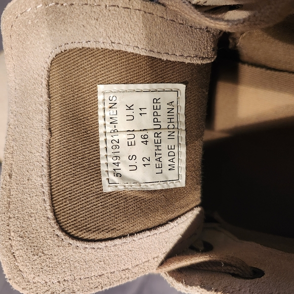 Tan Boots with Lightweight Design and Breathable Material - Picture 3 of 4